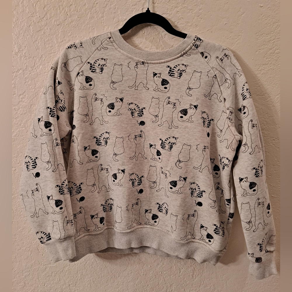 Sm Wardrobe Gray Cat Print Sweatshirt Women's Size Medium